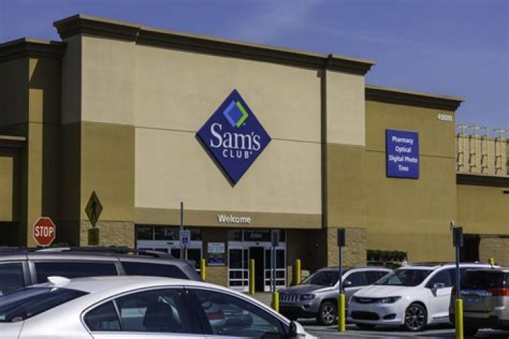 10 Sam's Club Shopping Secrets From Retail Experts