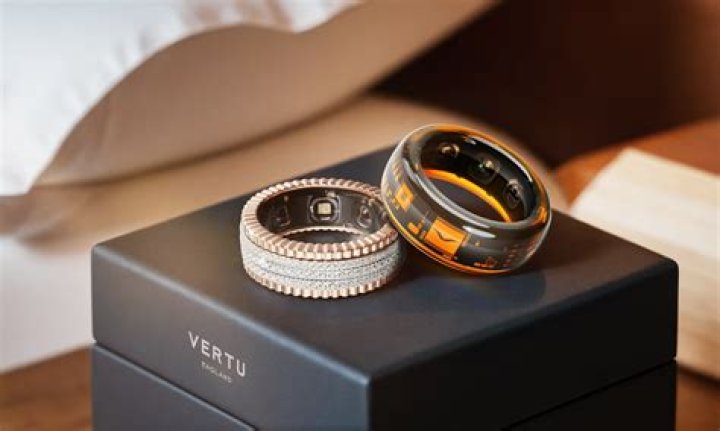 15 Gorgeous Name Rings That Make Perfect Valentine's Day Gifts