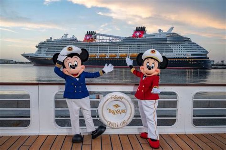 17 Things No One Tells You About Going on a Disney Cruise