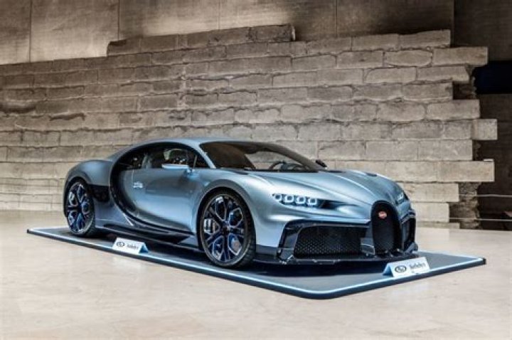 $2.5 Million Dollar Bugatti Chiron Set To Replace Veyron