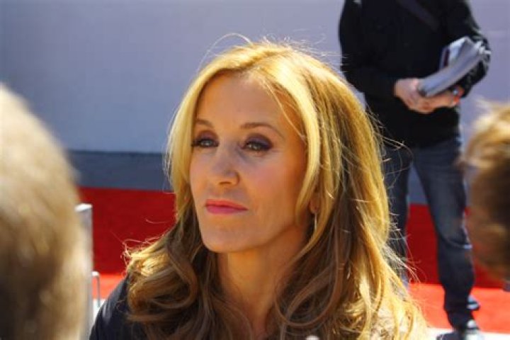 5 Celebrities Who Have Done Real Time in Prison 