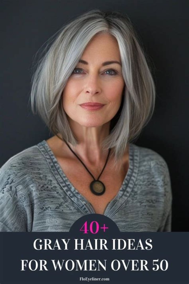 5 Tips for Maintaining Gray Hair in the Summer, According to Experts