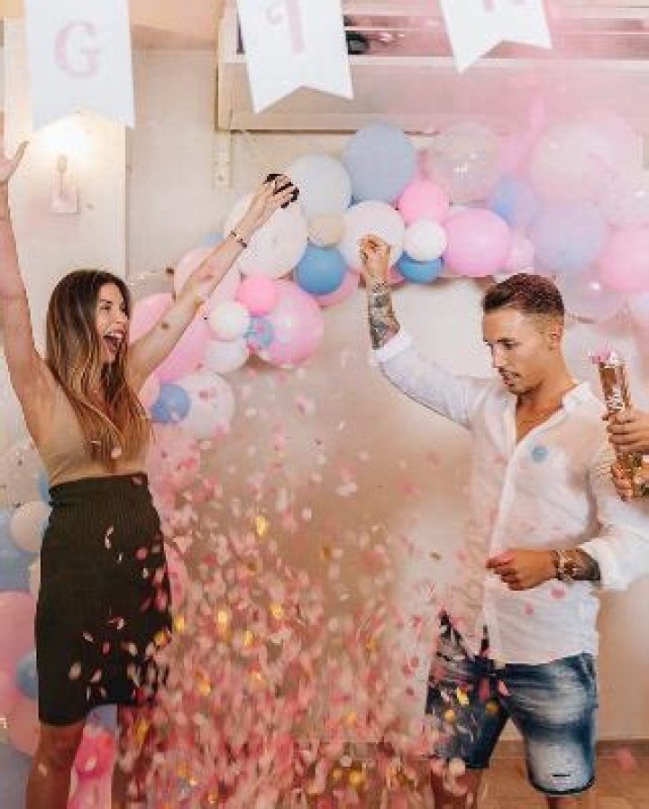 Alex Grimaldo Bio, Age, Net Worth, Salary, Markrt Value, Stats, Girlfriend, & Children