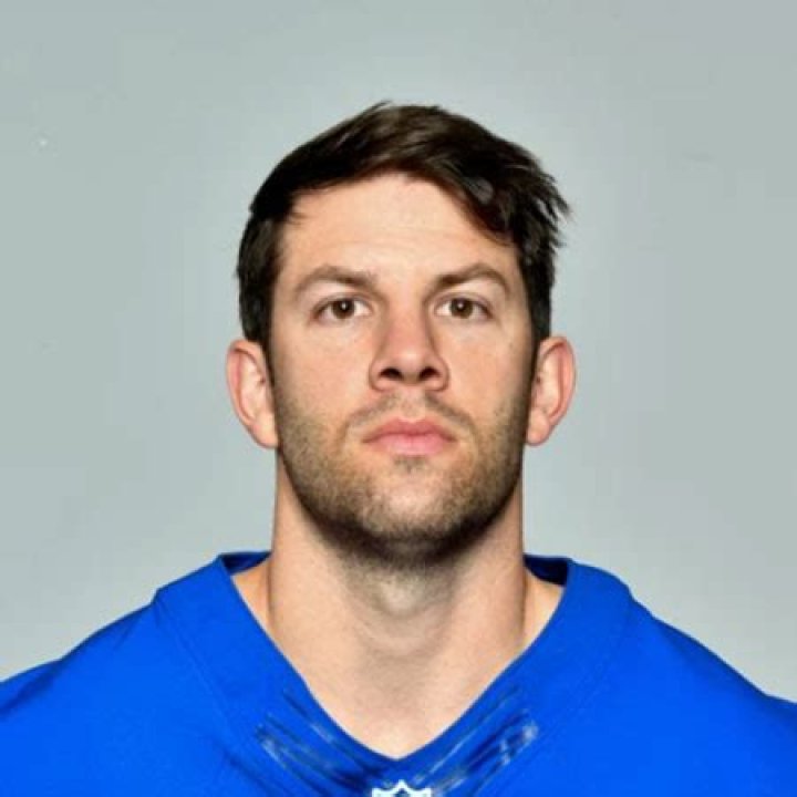 Alex Tanney Biography-salary, net worth, married, affair, dating, children, career, relationship, age, nationality,height, weight