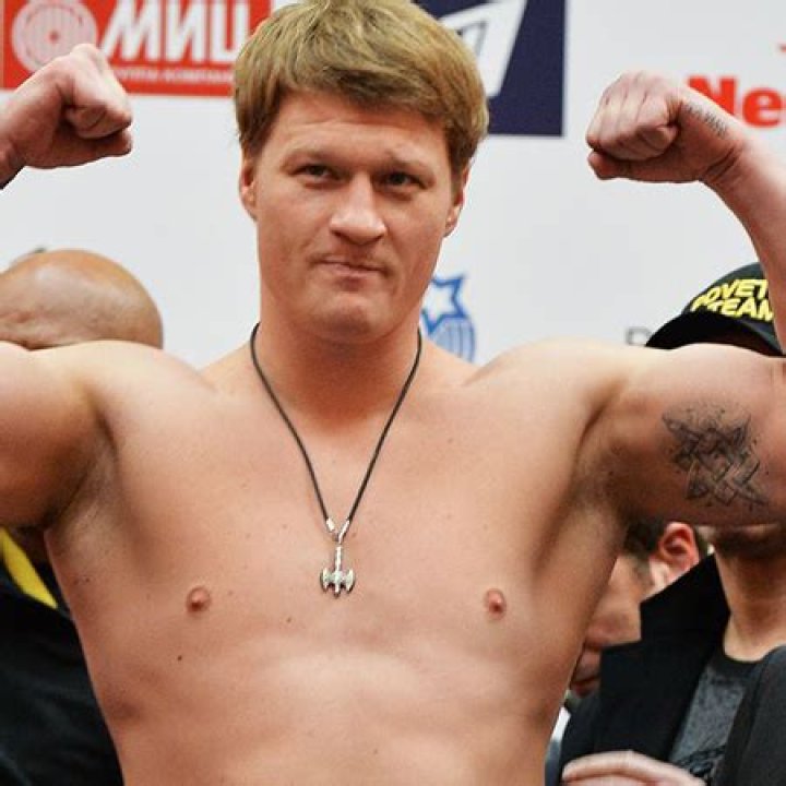 Alexander Povetkin Biography- Earnings, Net worth, Earnings, Relationship, Married, Girlfriend, Age, Height, Nationality, Family, Career