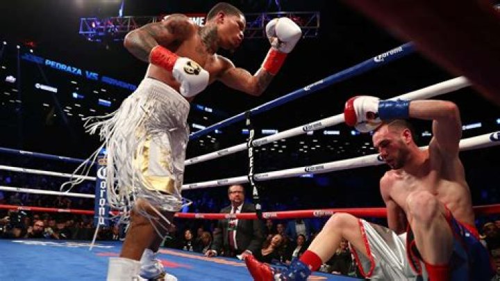 American Undefeated Boxer Gervonta Davis's Career Earnings, Net Worth, Next Fights, Girlfriend, Daughter, Relationships, Family