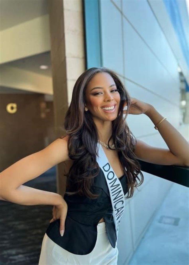 Andrea Gabriel Height, Weight, Age, Body Statistics