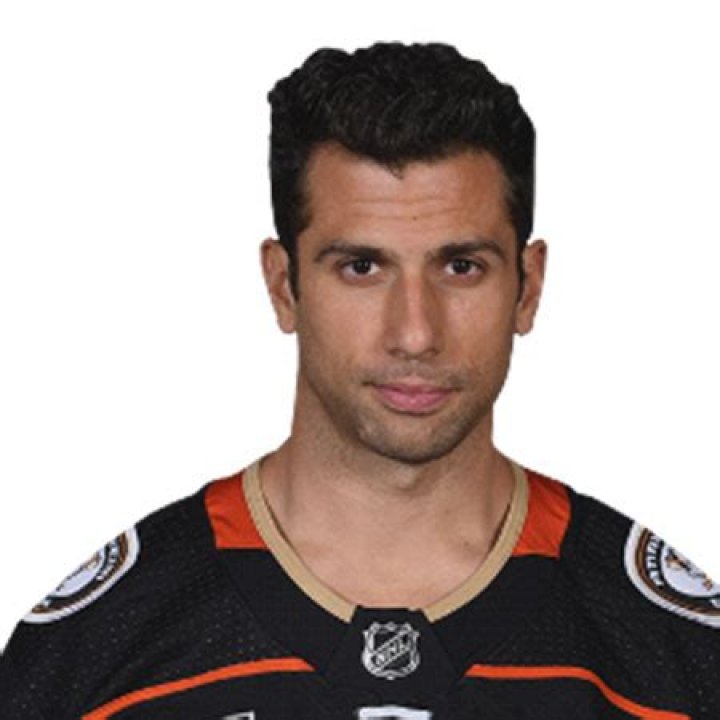 Andrew Cogliano Biography-salary, net worth, married, relationship, affair, career, age, nationality, height, girlfriend