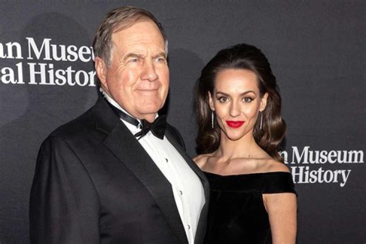 Angernee Simons’ Girlfriend Bre Hudson Biography (Age, Family, Affair, Boyfriend, Net worth)