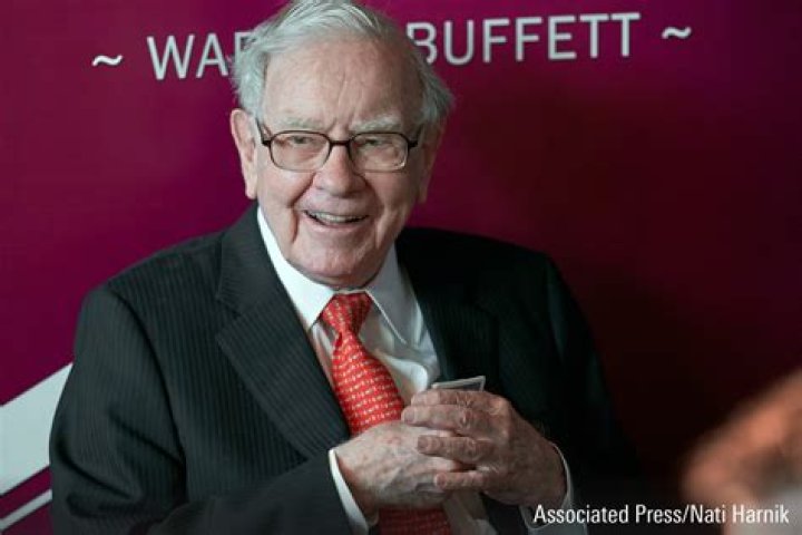 Anonymous Bidder Pays $2.68M For Lunch With Warren Buffett