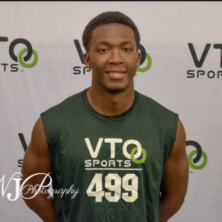 Anthony Sims Jr., Cousin of Floyd Mayweather Jr, has Undefeated record 20-0; Earnings from Boxing and Net worth