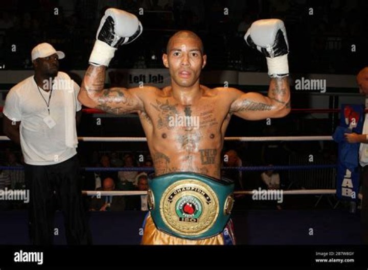 Ashley Theophane Boxing Career, Net worth, Next Fight, Family, Affair, Girlfriend+