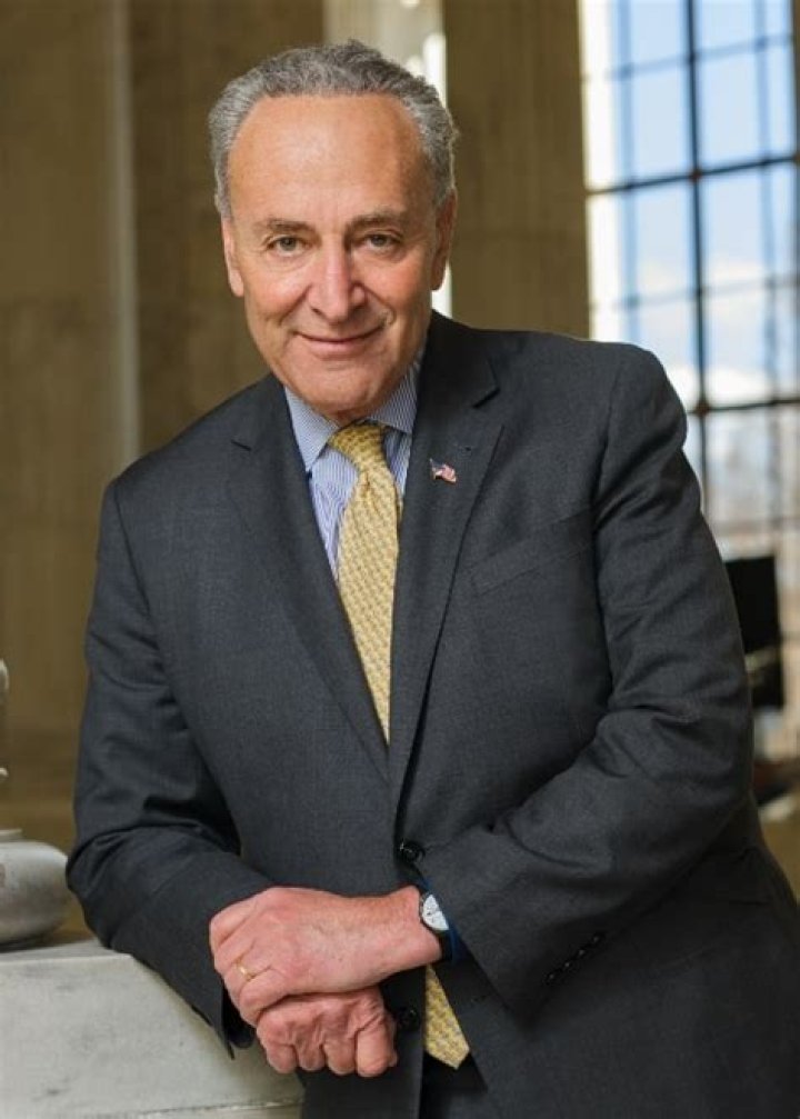 Chuck Schumer Height, Weight, Age, Spouse, Family, Facts, Biography