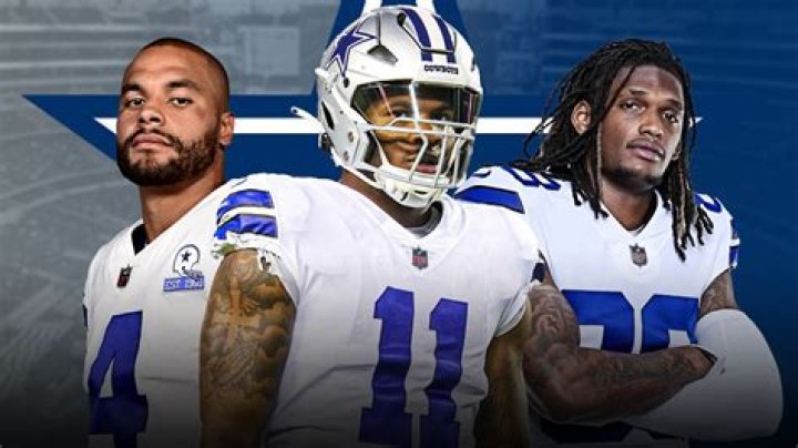 Dak Prescott Just Turned Down $30 Million From The Dallas Cowboys – Is That Crazy Or A Smart Move?