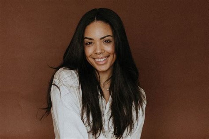 Demi Schweers - Bio, Age, Wiki, Facts and Family