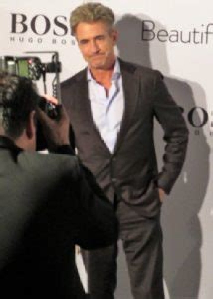 Dermot Mulroney Height, Weight, Age, Spouse, Family, Facts, Biography