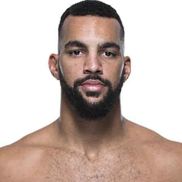 Devin Clark Bio-salary, net worth, married, affair, relationship, stats, career, ufc, mma, earnings, nationality, age
