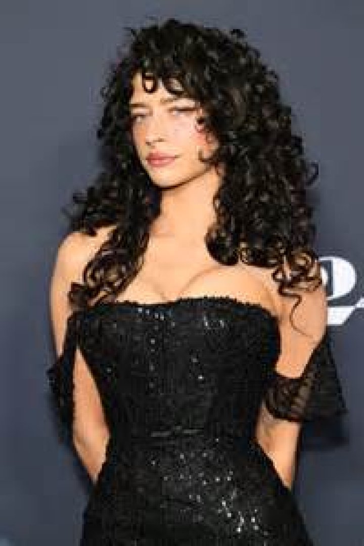 Did The 'Friends' Cast Really Wear No Bras?