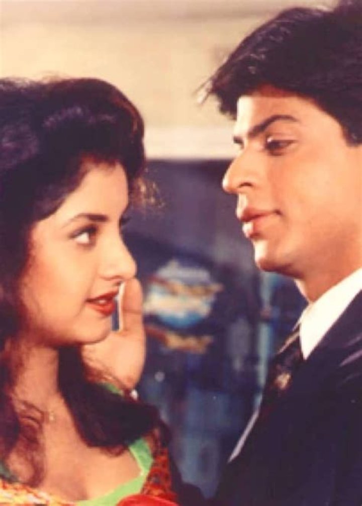 Divya Bharti Height, Weight, Age, Boyfriend, Family, Facts, Biography