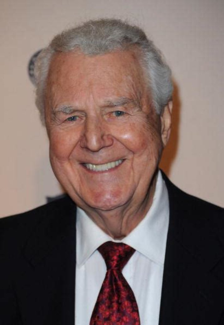 Don Pardo Net Worth | Celebrity Net Worth