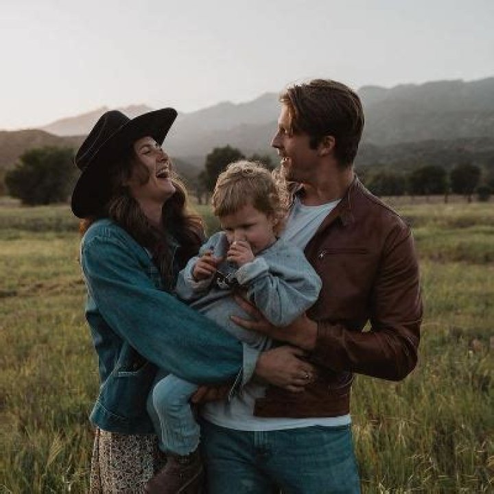 Drew William Wolitarsky Bio, Age, Net Worth, Salary, Contract, CFL, Stats, & Dating