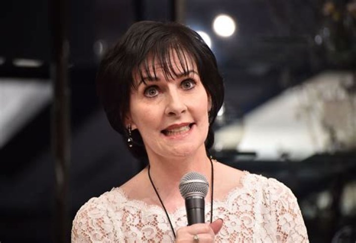 Enya Net Worth | Celebrity Net Worth