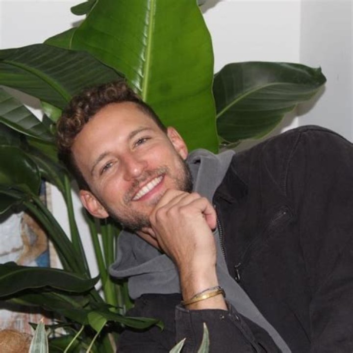 Erich Schwer Height, Weight, Age, Body Statistics