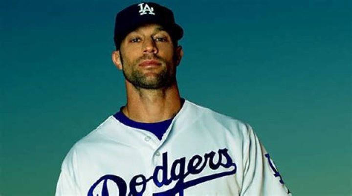 Gabe Kapler Salary, Net Worth, Wife, Married, Children, Phillies, Stats