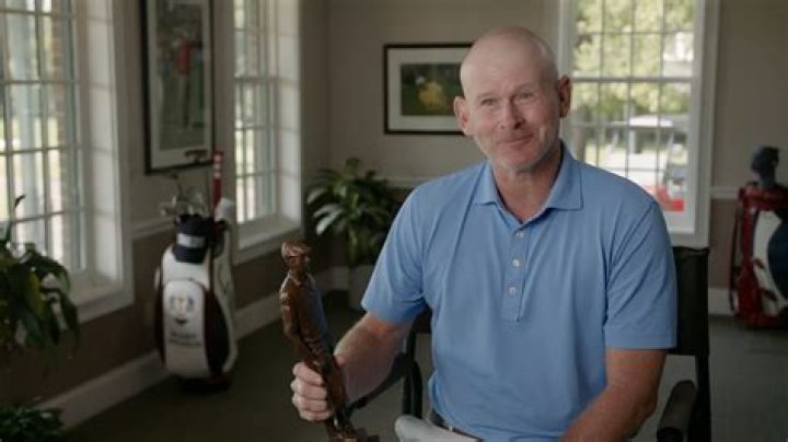 Golfer Brandt Snedeker Bio, salary, earning, career, net worth, injury, Wife, girlfriend, children, facts
