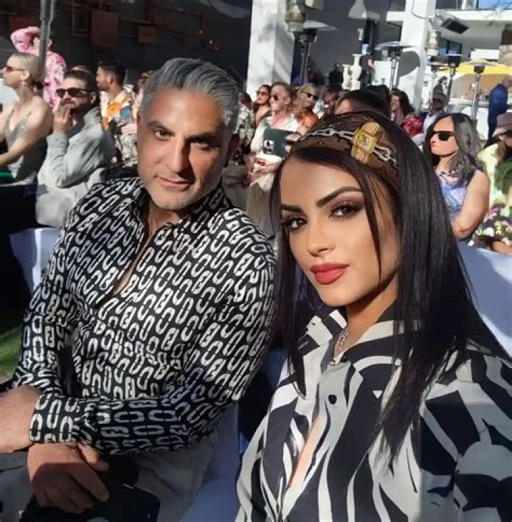 Golnesa Gharachedaghi ‘GG’ Net Worth, Husband, Married, Dating, Plastic Surgery, Family, Wiki