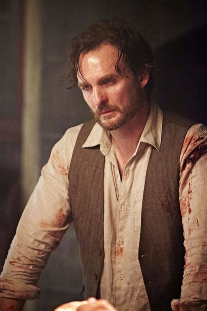 Greg Bryk - Bio, Age, net worth, height, Wiki, Facts and Family