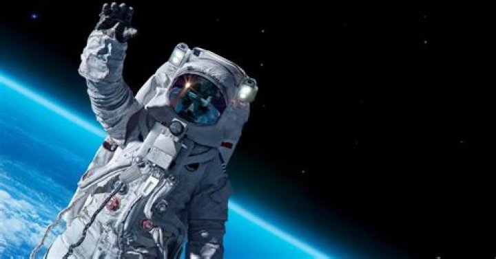 How Much Money Does An Astronaut Make?