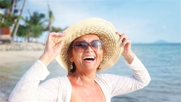How to Avoid Aging Poorly, According to Doctors