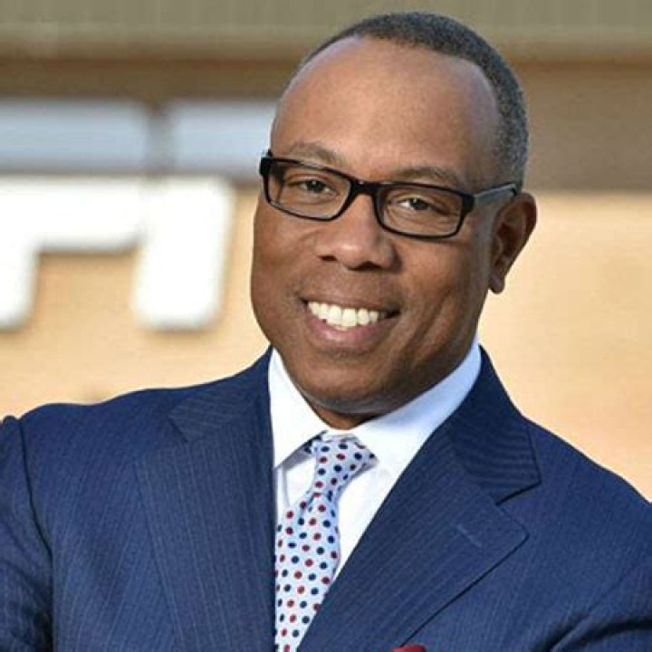 Jay Harris Bio-salary, net worth, married, affair, dating, children, career, bio, affair, wife, age, height, weight, nationality, ESPN