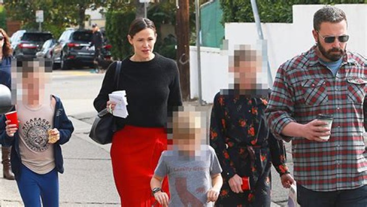 Jennifer Garner Gushes Over Ben Affleck In Father’s Day Tribute: Photo – Hollywood Life