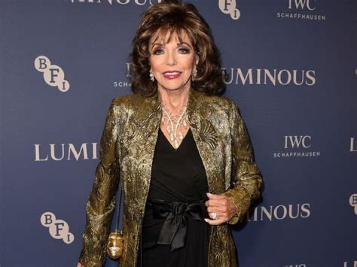Joan Collins Said This "Dynasty" Co-Star Wouldn't Speak to Her