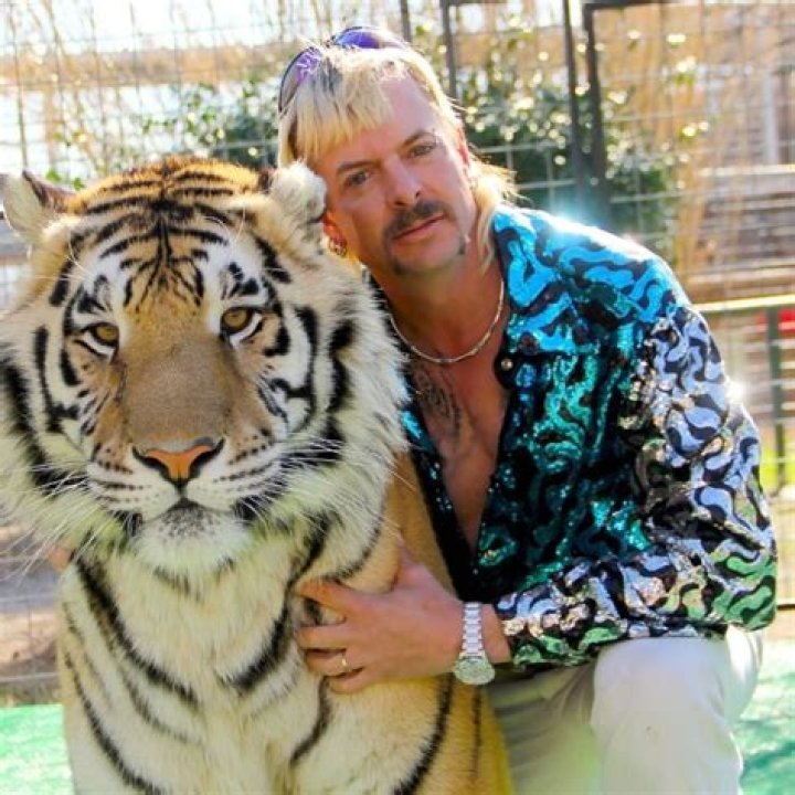 Joe Exotic Height, Weight, Age, Boyfriend, Family, Facts, Biography