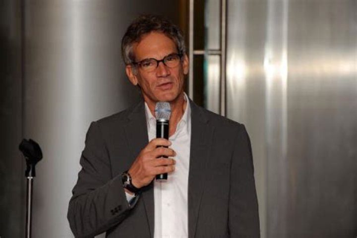 Jon Krakauer Net Worth | Celebrity Net Worth