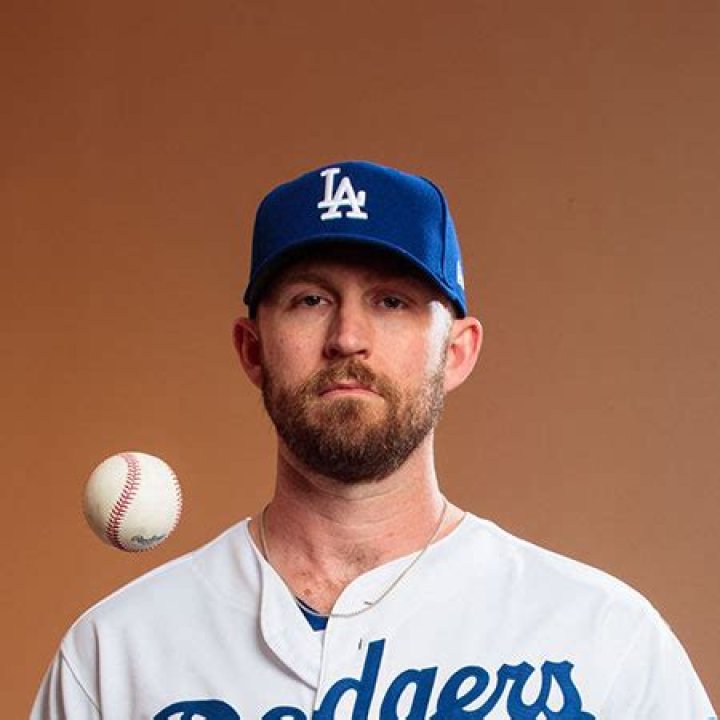 Josh Fields Biography- MLB player, Contract, Salary, Earnings, Net worth, Married, Relationship, Affair, Age, Height, Family, Girlfriend, Wife, Children