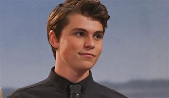 Joss Wants Dex, Will She Let Cameron Go?