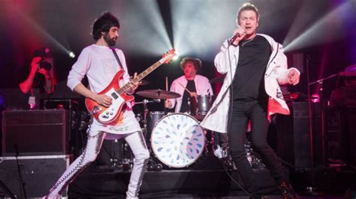 Kasabian Singer Tom Meighan Splits With The Band