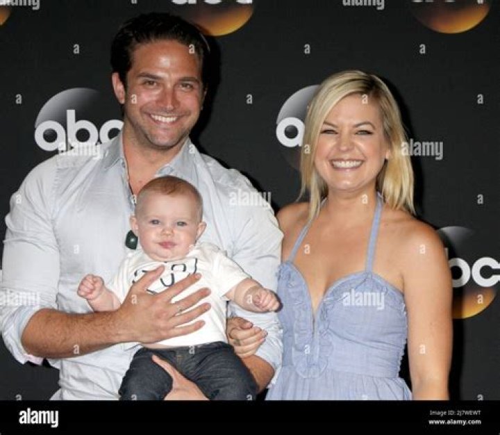 Know Brandon Barash married life with Kirsten Storms. Details on his engagement with Natalie Hall, net worth and age