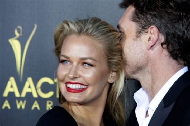 Lara Bingle Net Worth | Celebrity Net Worth