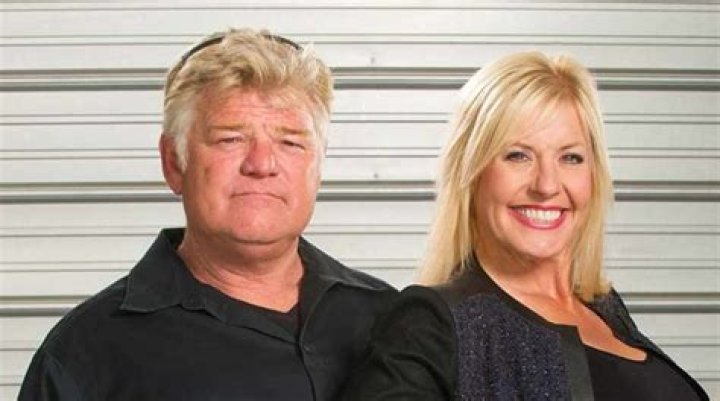 Laura Dotson Husband, Married, Children, Net Worth, Age, Weight Loss, and Plastic Surgery.