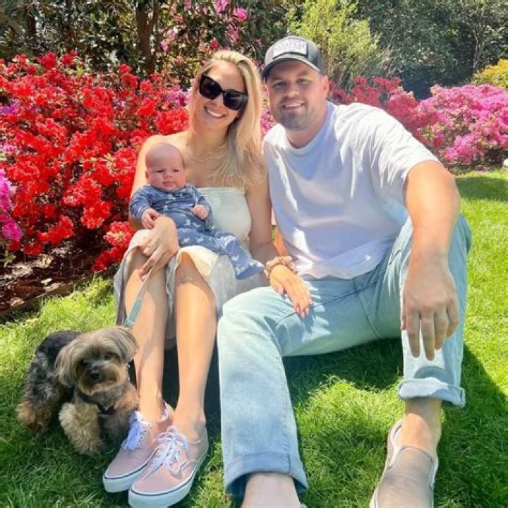 Lauren Compton - Bio, Age, Wiki, Facts and Family
