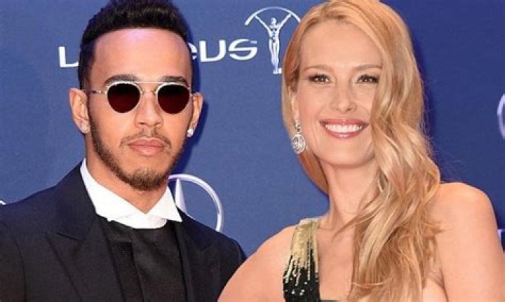 Lewis Hamilton Height, Weight, Age, Girlfriend, Family, Facts, Biography