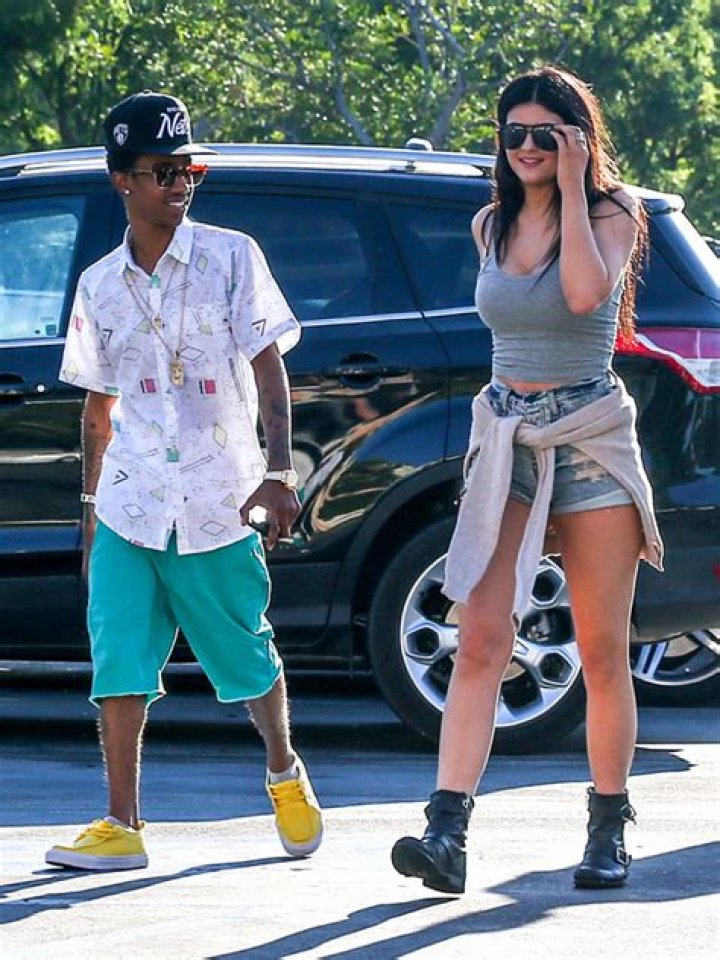 Lil Twist & Kylie Jenner Date — Seeing A Movie As More Than Friends? – Hollywood Life