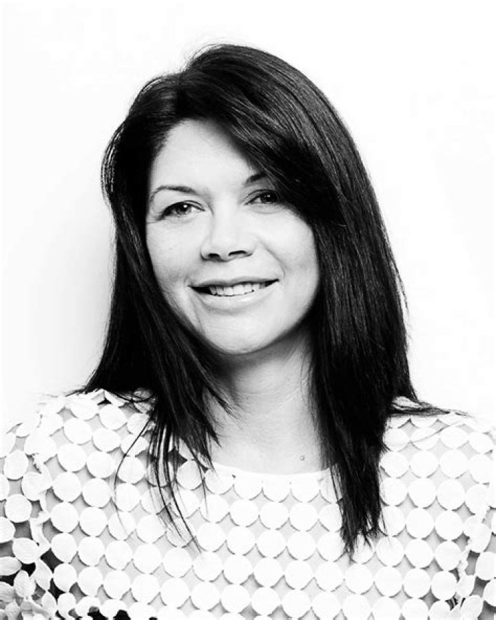 Lisa Hubbard - Bio, Age, Wiki, Facts and Family