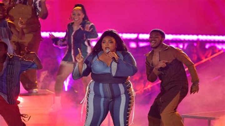 Lizzo Accuses Summerfest Security Guard Of Racist Physical Attack