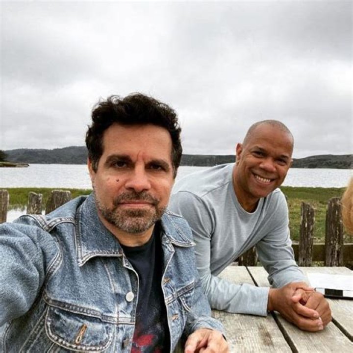 Mario Cantone Height, Weight, Age, Spouse, Facts, Biography